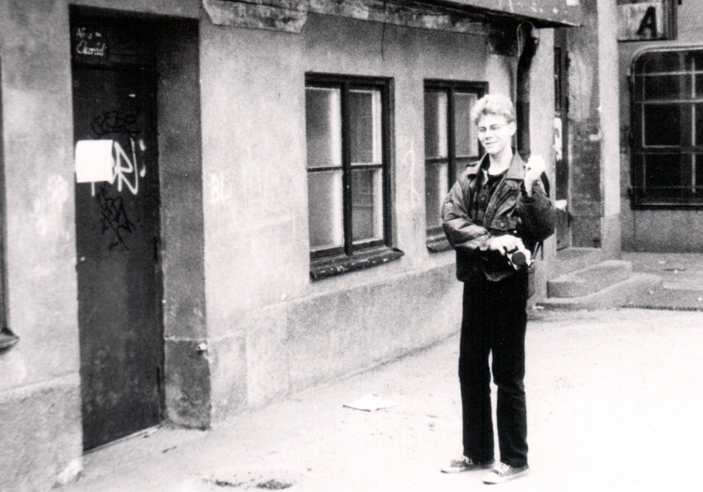 Anders outside our "studio" in the school Måns and Olle went to.